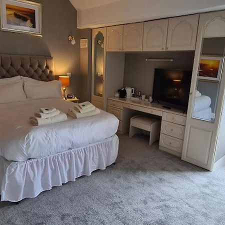 Sunnycroft Private Hotel Llandudno Exterior foto